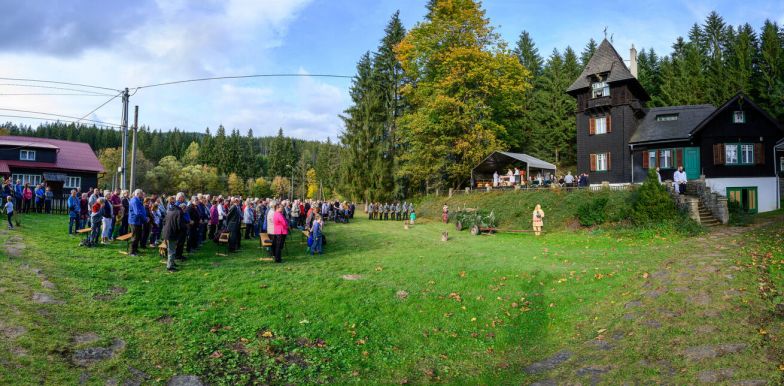 image:Image 94/source/orig/93274_76575_0_nz72194-pano.jpg